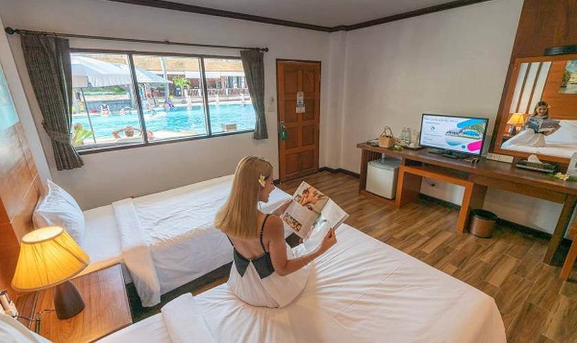 Superior twin bed Phangan Bayshore Resort & Spa Surat Thani, Koh Phangan